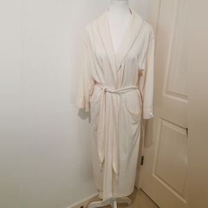 Aria Cream Women's Lounge Robe